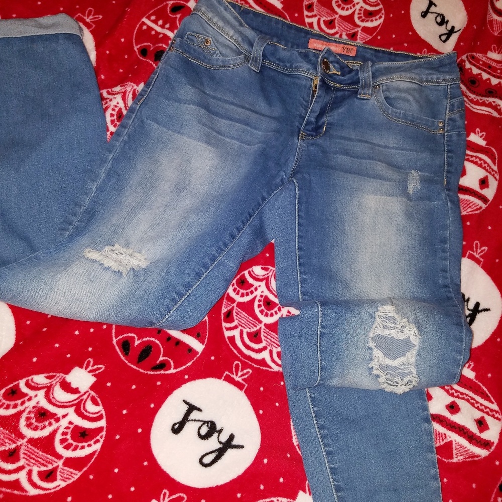 Jeans